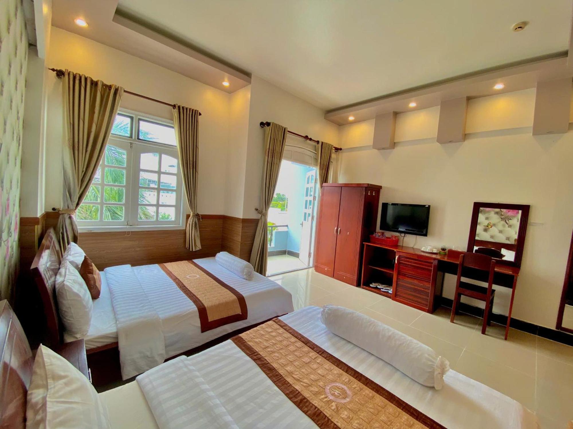 Phuc Hung 2 Hotel Rach Gia Exterior foto