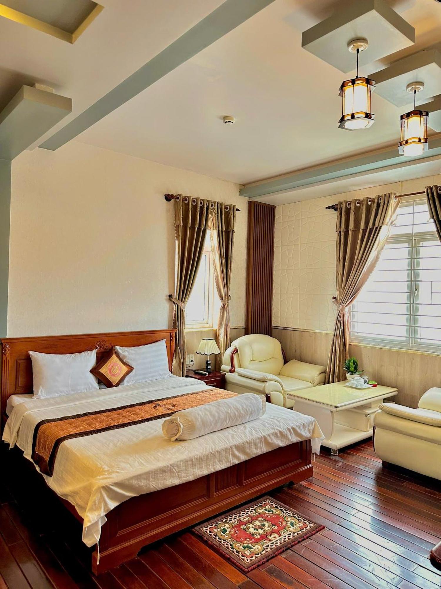 Phuc Hung 2 Hotel Rach Gia Exterior foto