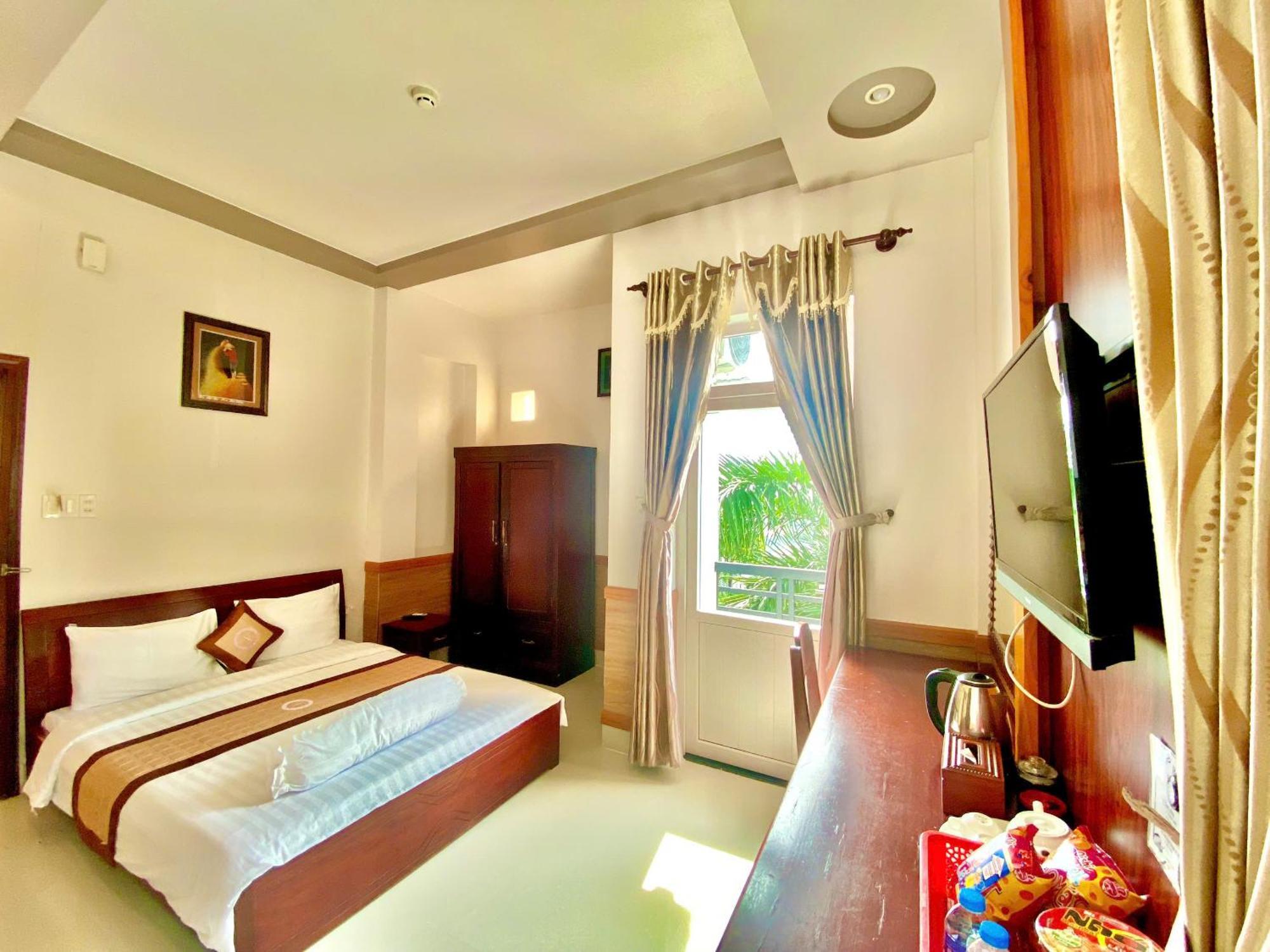 Phuc Hung 2 Hotel Rach Gia Exterior foto