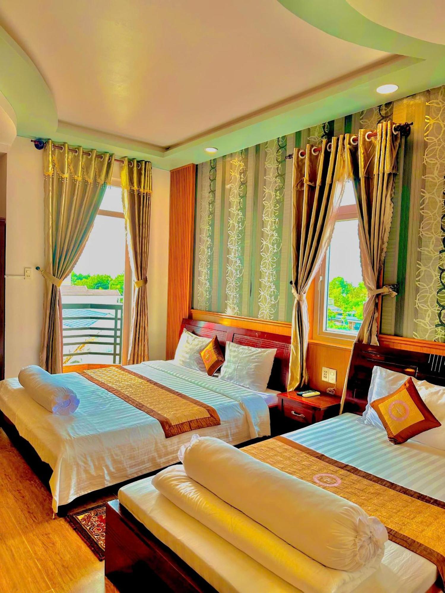 Phuc Hung 2 Hotel Rach Gia Exterior foto